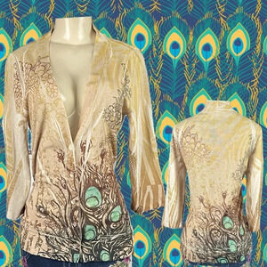 Suki Jones Jrs L Fawn Abstract Peacock Print Low V-Neck Button 3/4 Sleeve Top